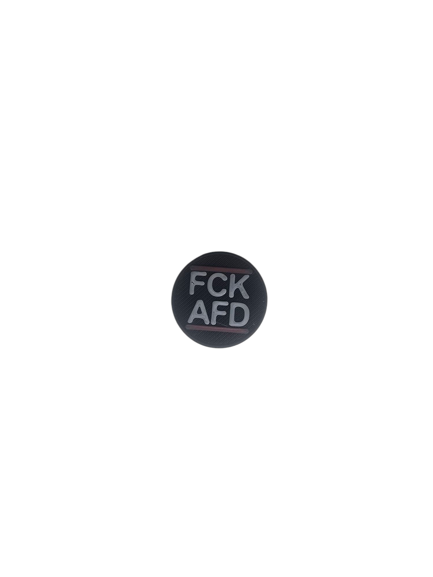 FCK AFD Einkaufschip in der Hand – politisches Accessoire im Alltag